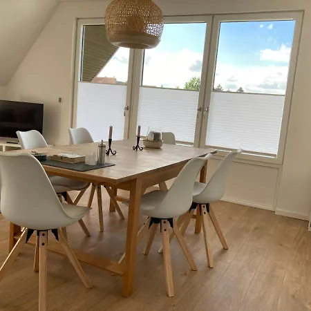 Apartment Kleines Glueck *