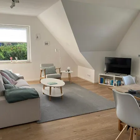 Kleines Glueck * Lubecca